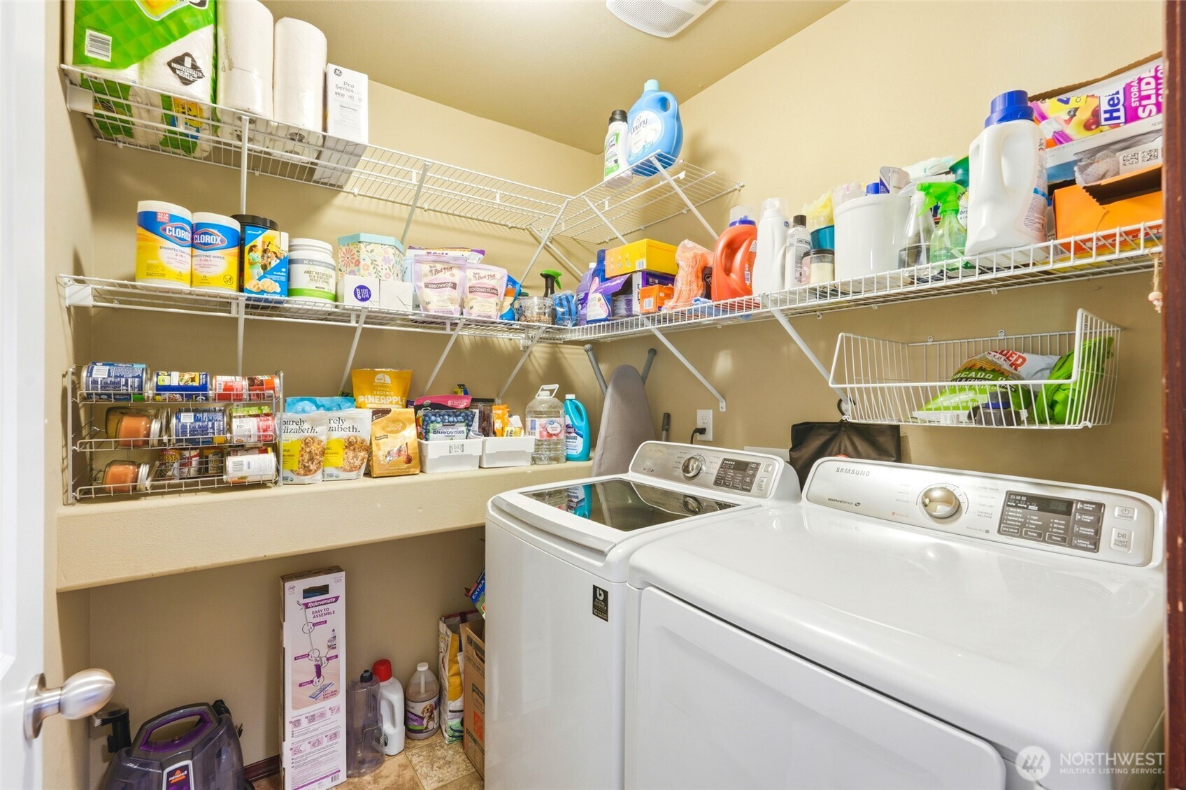 310 Jeff Street Mount Vernon, WA 98274 - Photo 25 of 35 a room with storage and utility