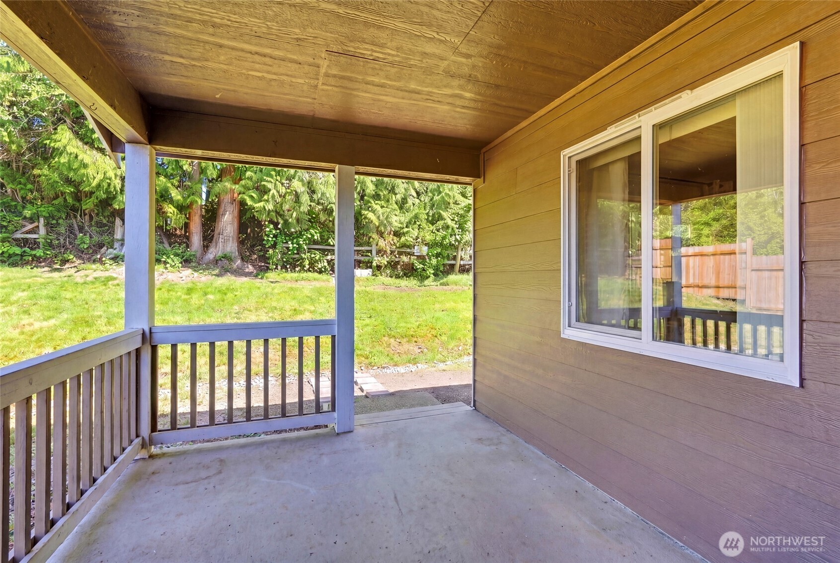 310 Jeff Street Mount Vernon, WA 98274 - Photo 26 of 35 a view of an empty room with a large window