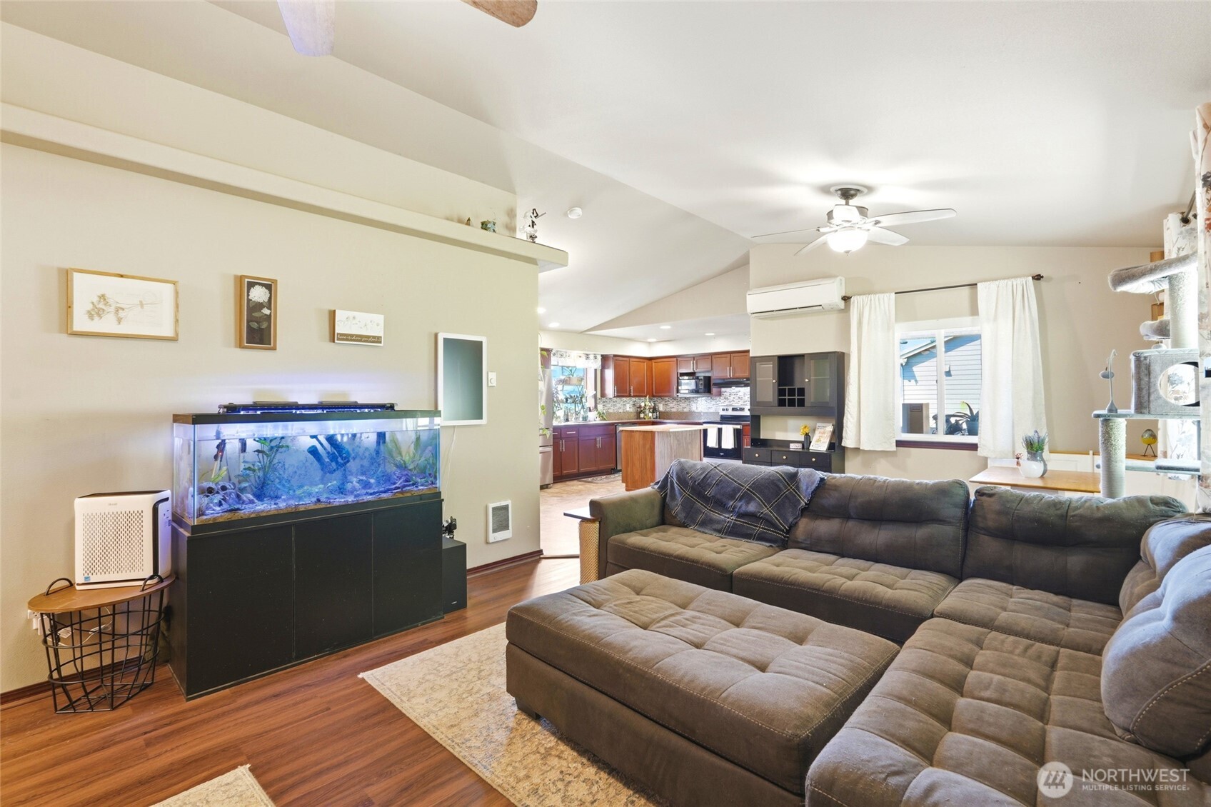 310 Jeff Street Mount Vernon, WA 98274 - Photo 3 of 35 a living room with furniture and a flat screen tv