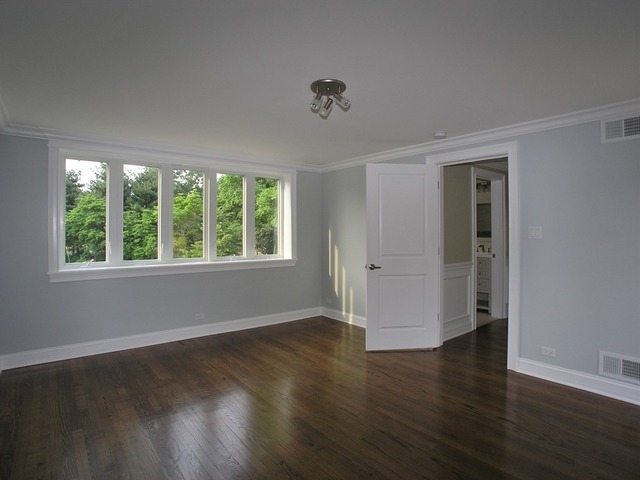 355 Blythe Road Riverside, IL 60546 - Photo 15 of 25