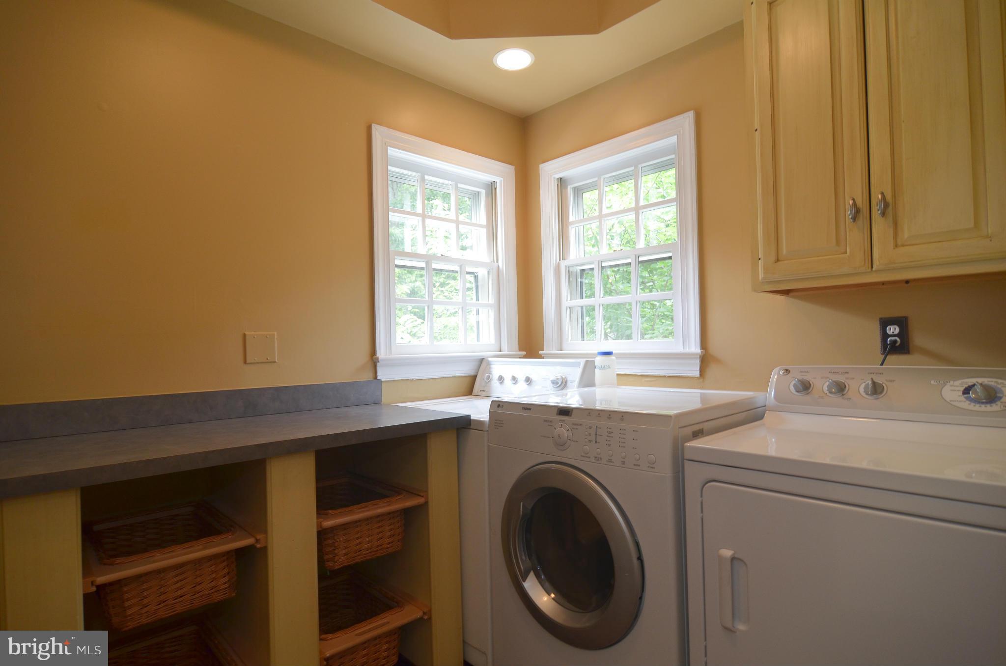 11250 Center Harbor Road Reston, VA 20194 - Photo 13 of 30 Main Level Laundry