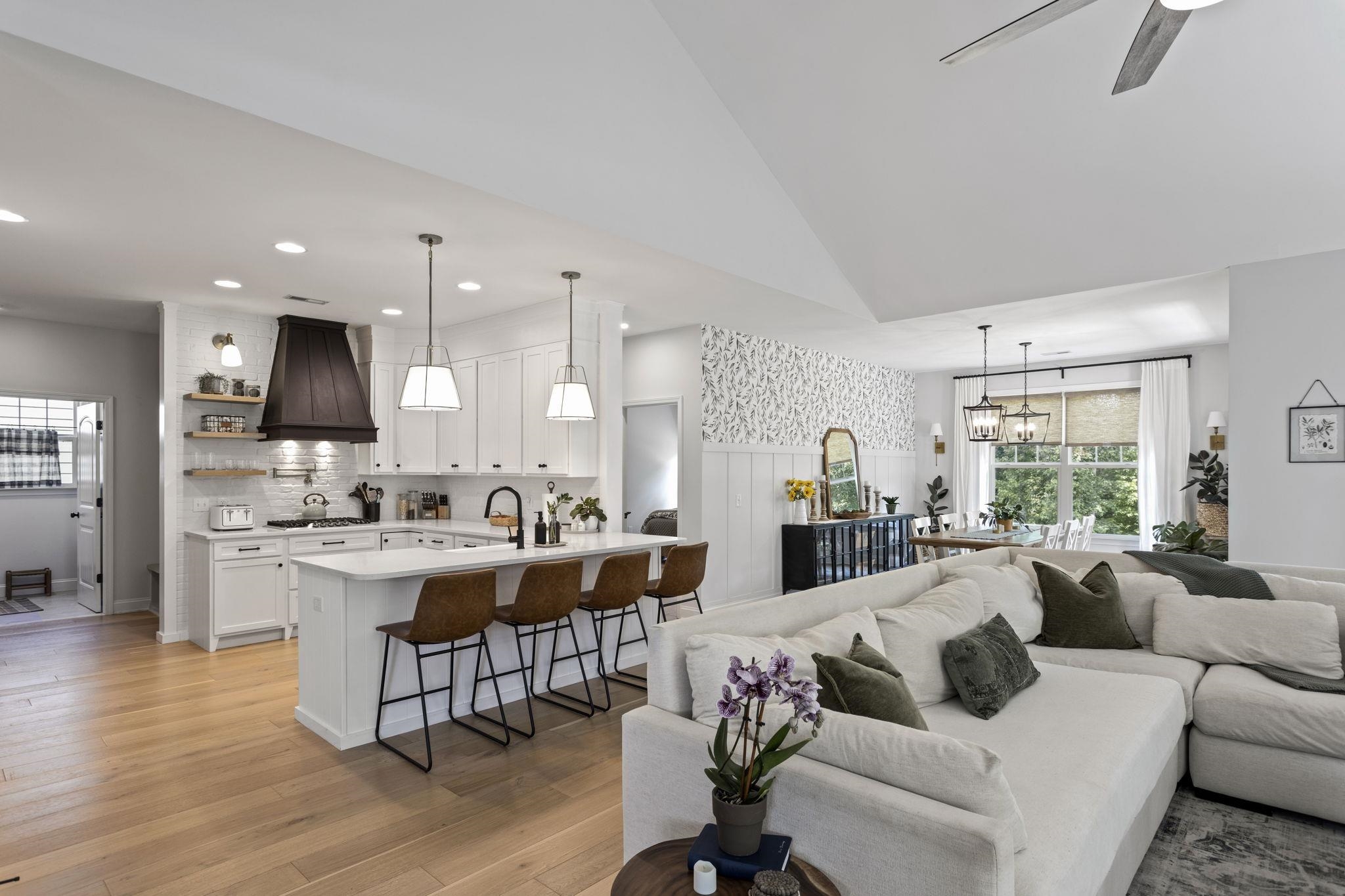 116 Trimpley Lane Simpsonville, SC 29681 - Photo 4 of 33