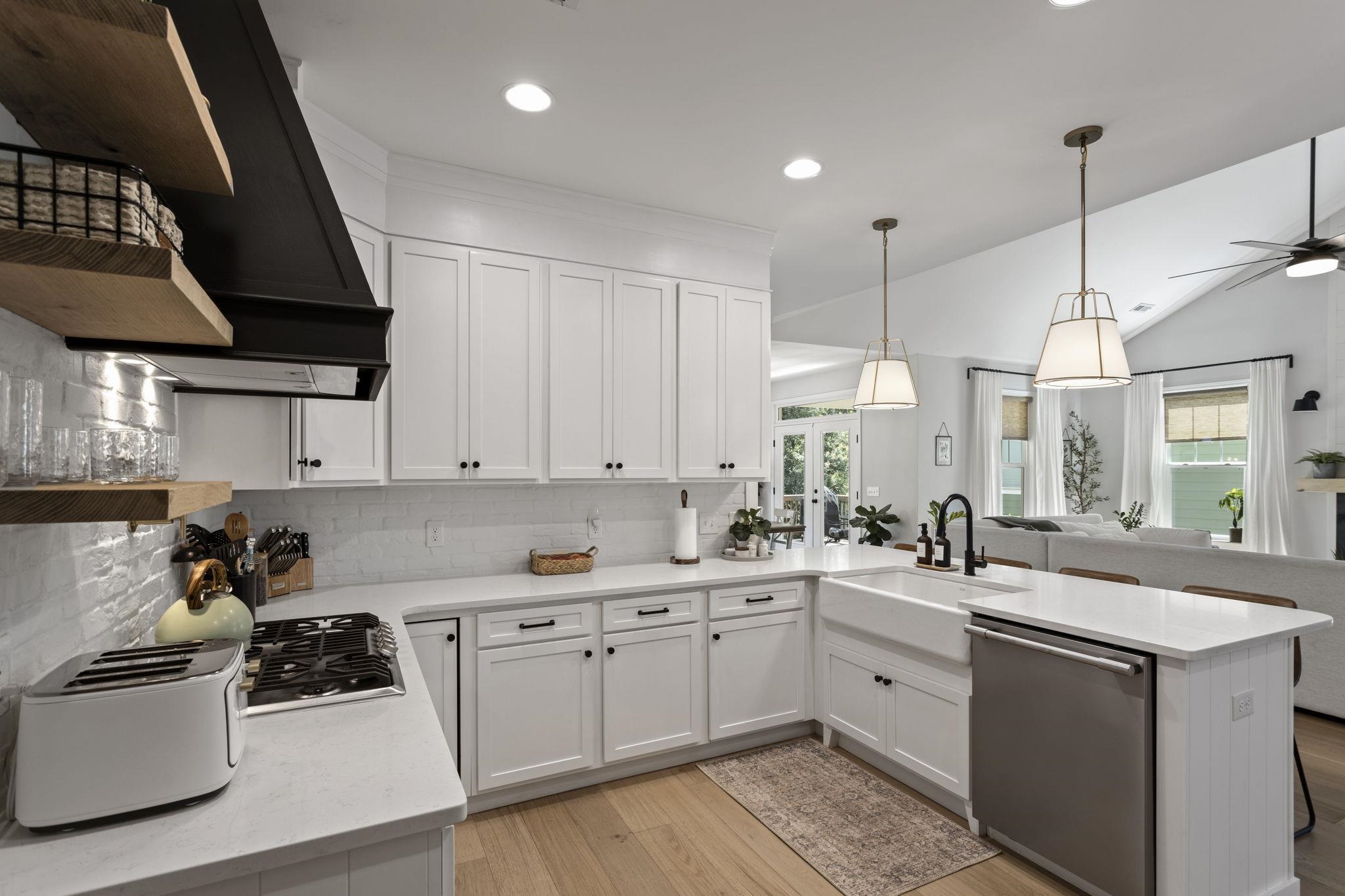 116 Trimpley Lane Simpsonville, SC 29681 - Photo 7 of 33