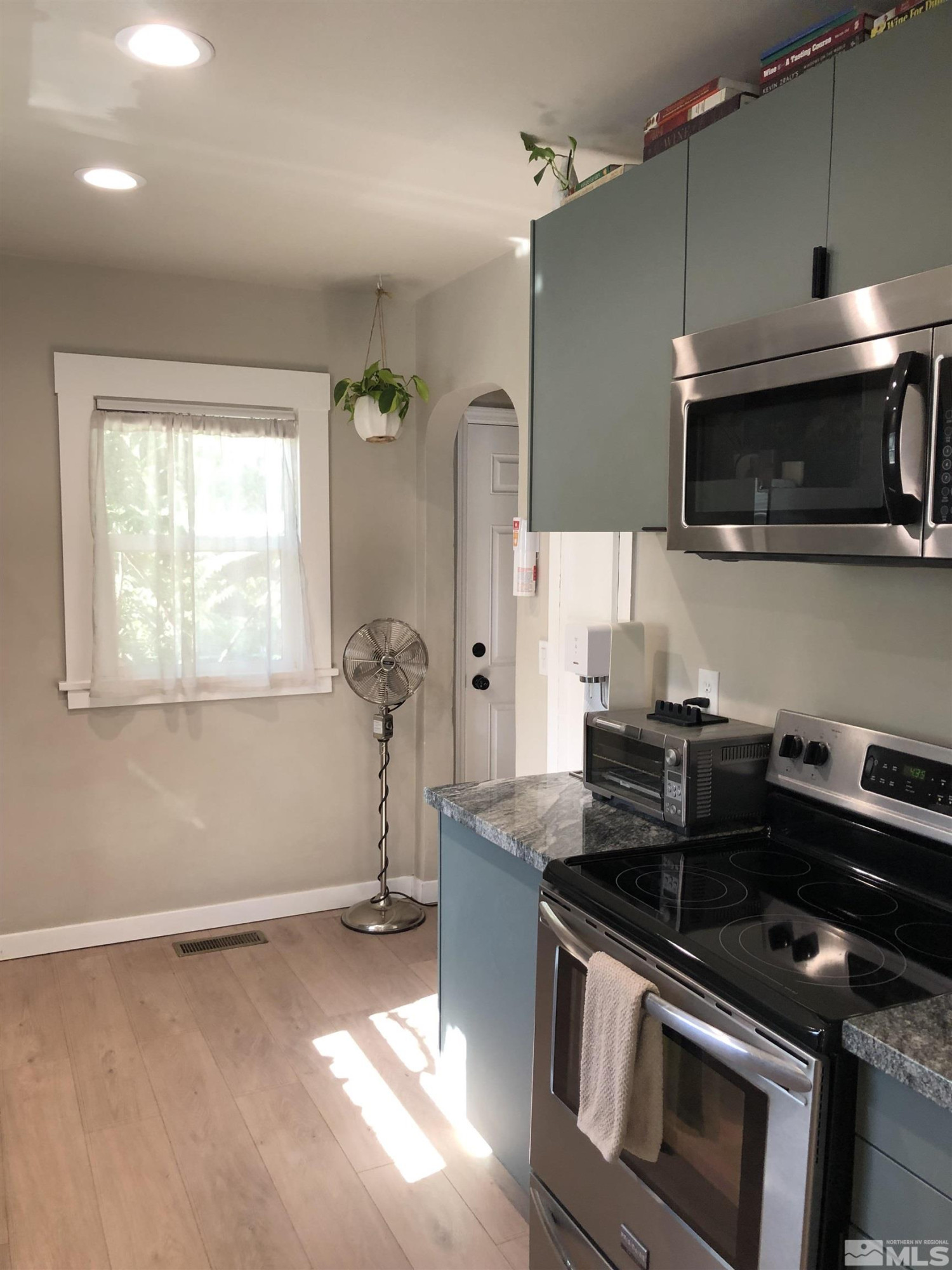 531 Mill Street Reno, NV 89502 - Photo 19 of 26 Photo 19