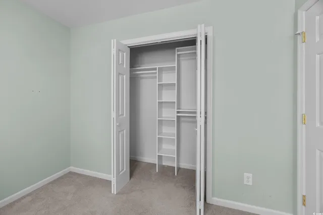 $299,900 | 100 Shadow Moss Place, Unit 33, North Myrtle Beach, SC 29582