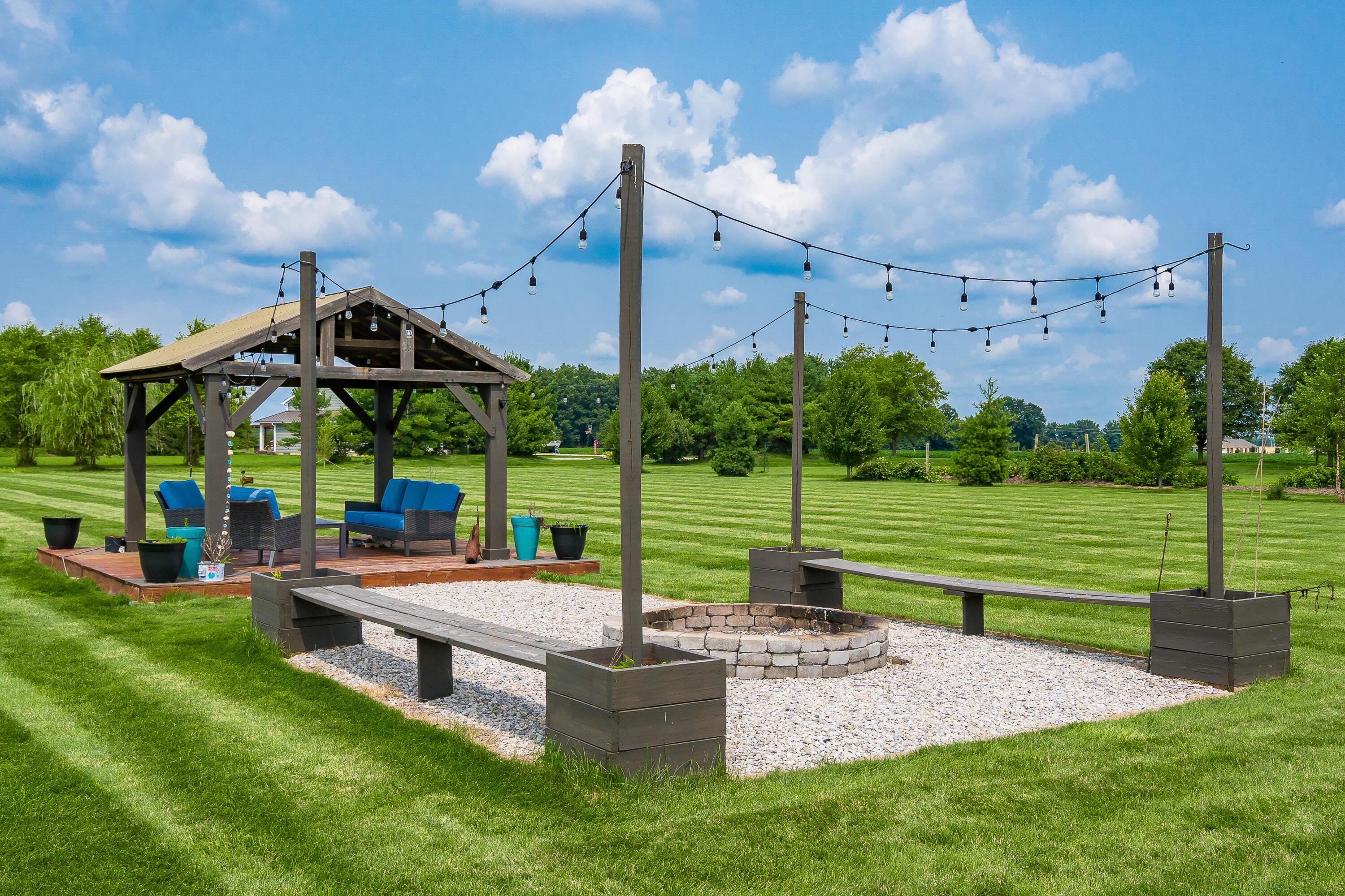 3518 Hyatts Road Powell, OH 43065 - Photo 52 of 59 Outdoor Entertaining Area