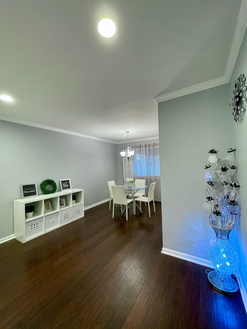 2886 Bar Harbour Road Aurora, IL 60504 - Photo 4 of 19