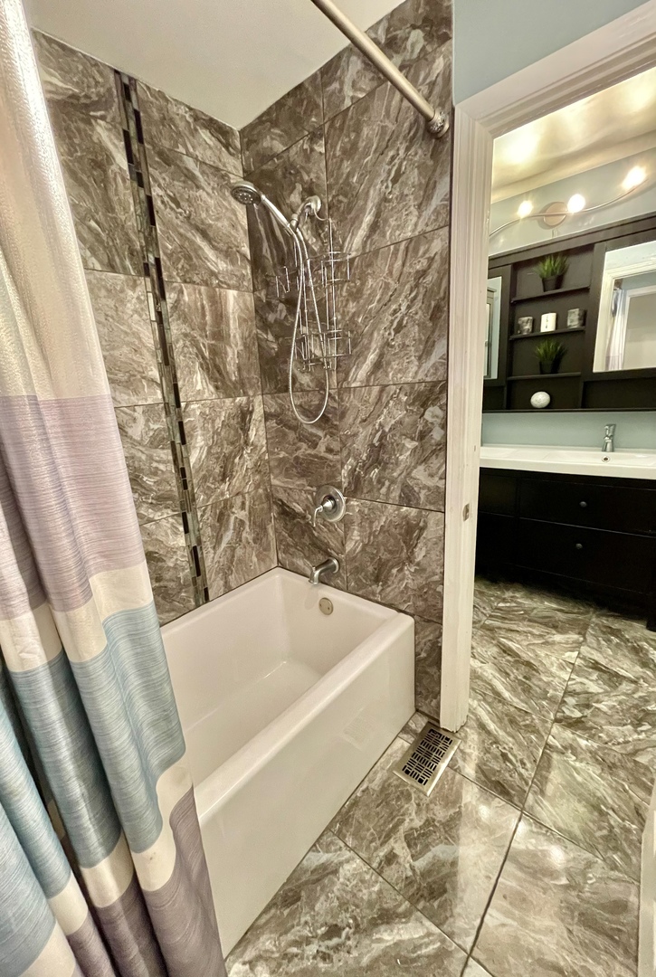 2886 Bar Harbour Road Aurora, IL 60504 - Photo 10 of 19