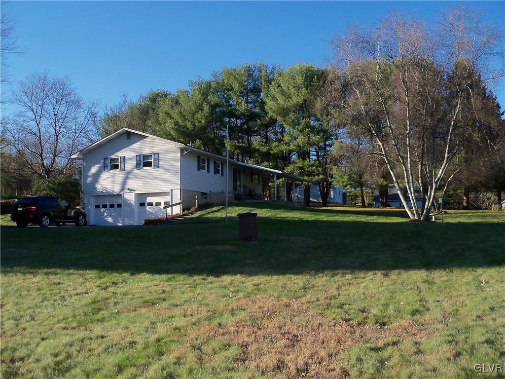 1142 Miller Road Wind Gap, PA 18091 - Photo 2 of 28