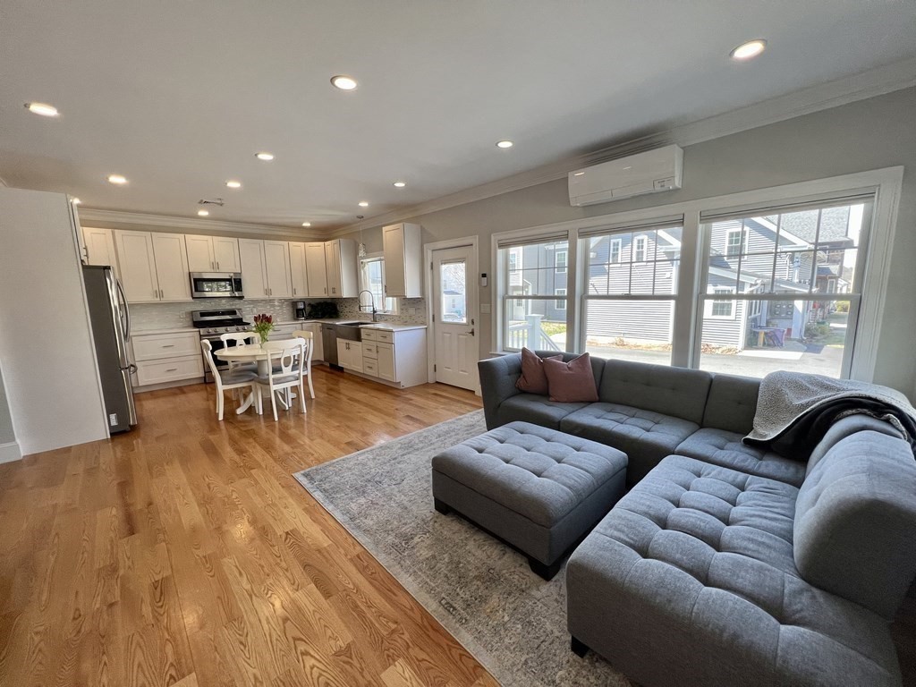 140 Main Street, Unit B Upton, MA 01568 - Photo 8 of 28