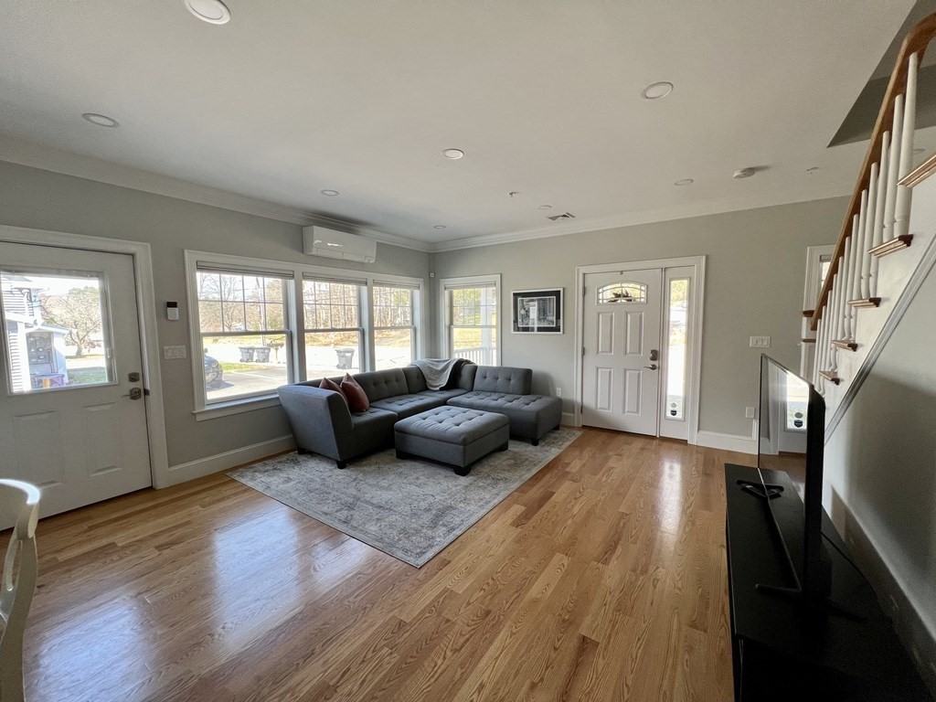 140 Main Street, Unit B Upton, MA 01568 - Photo 9 of 28