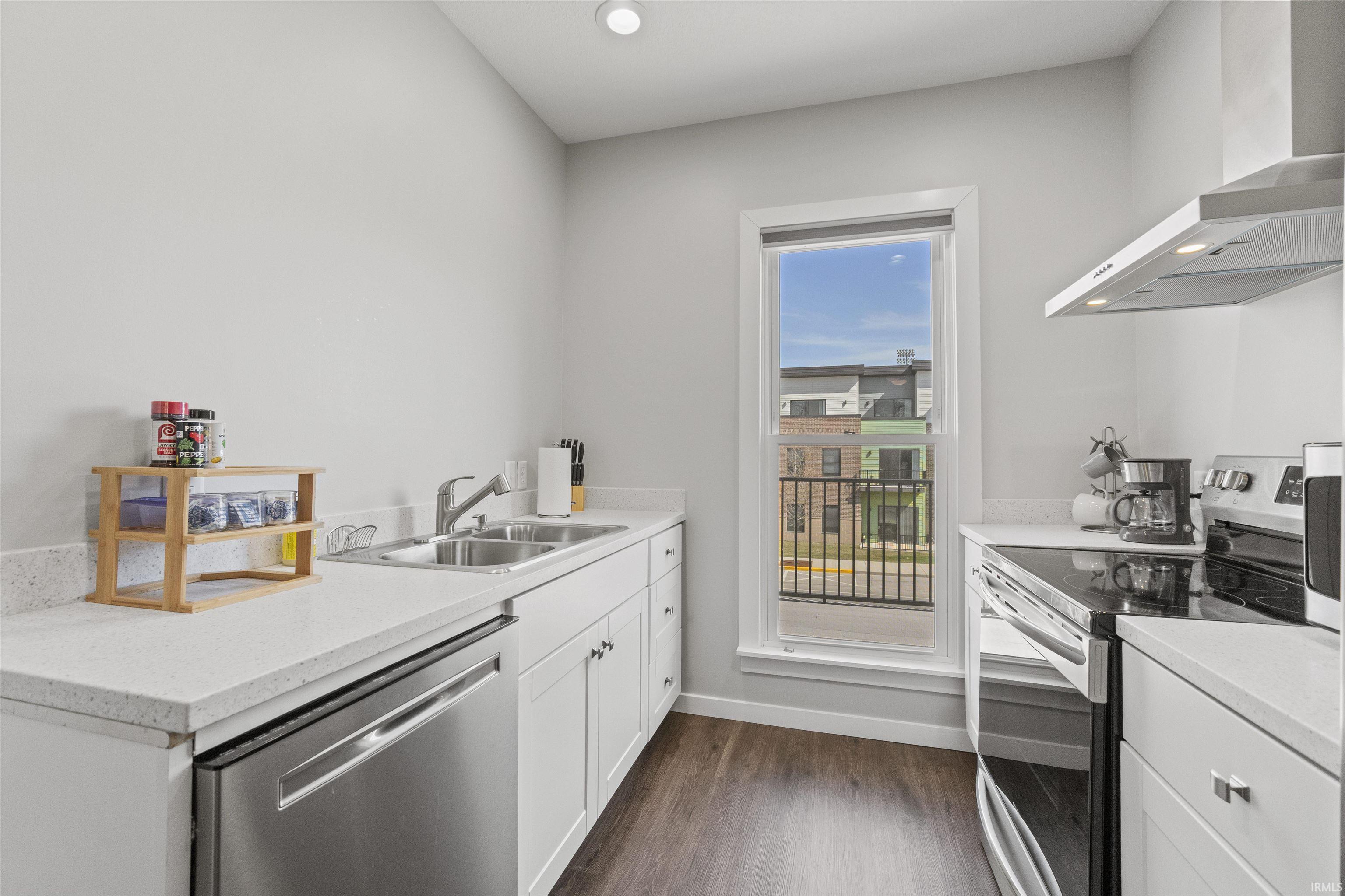 1206 Fairfield Avenue Fort Wayne, IN 46802 - Photo 18 of 36