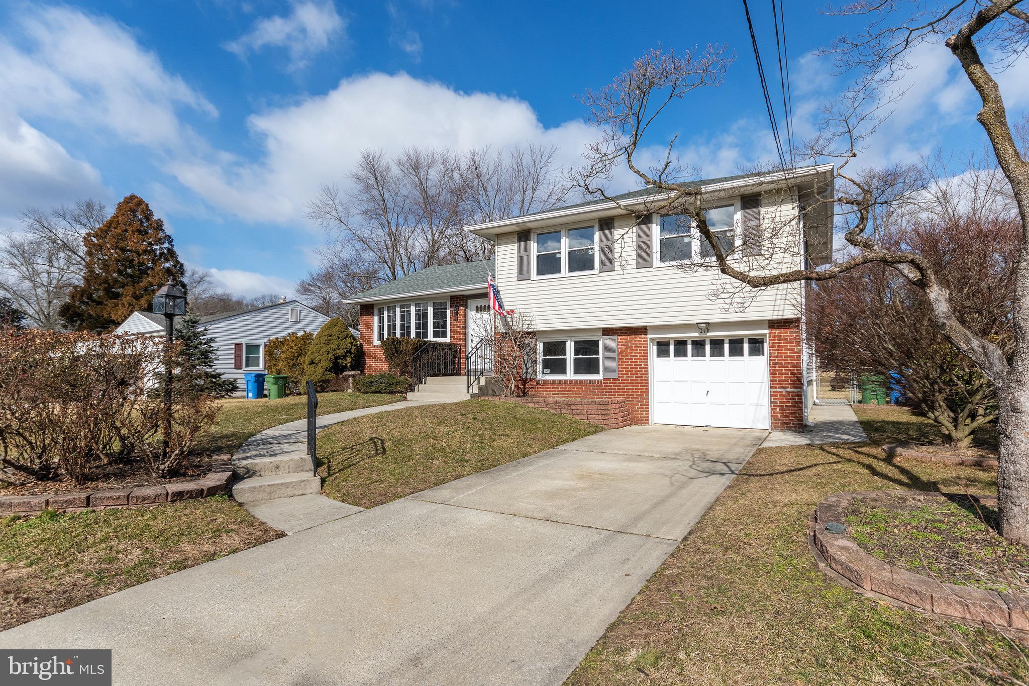 218 South Brookfield Road Cherry Hill, NJ 08034 - Photo 2 of 32