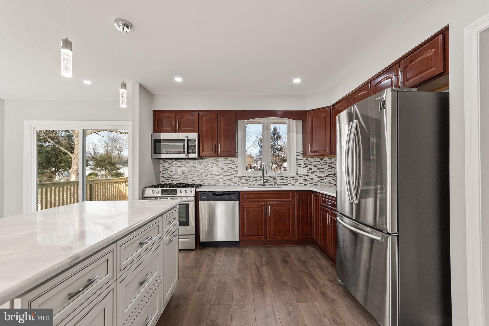 218 South Brookfield Road Cherry Hill, NJ 08034 - Photo 6 of 32