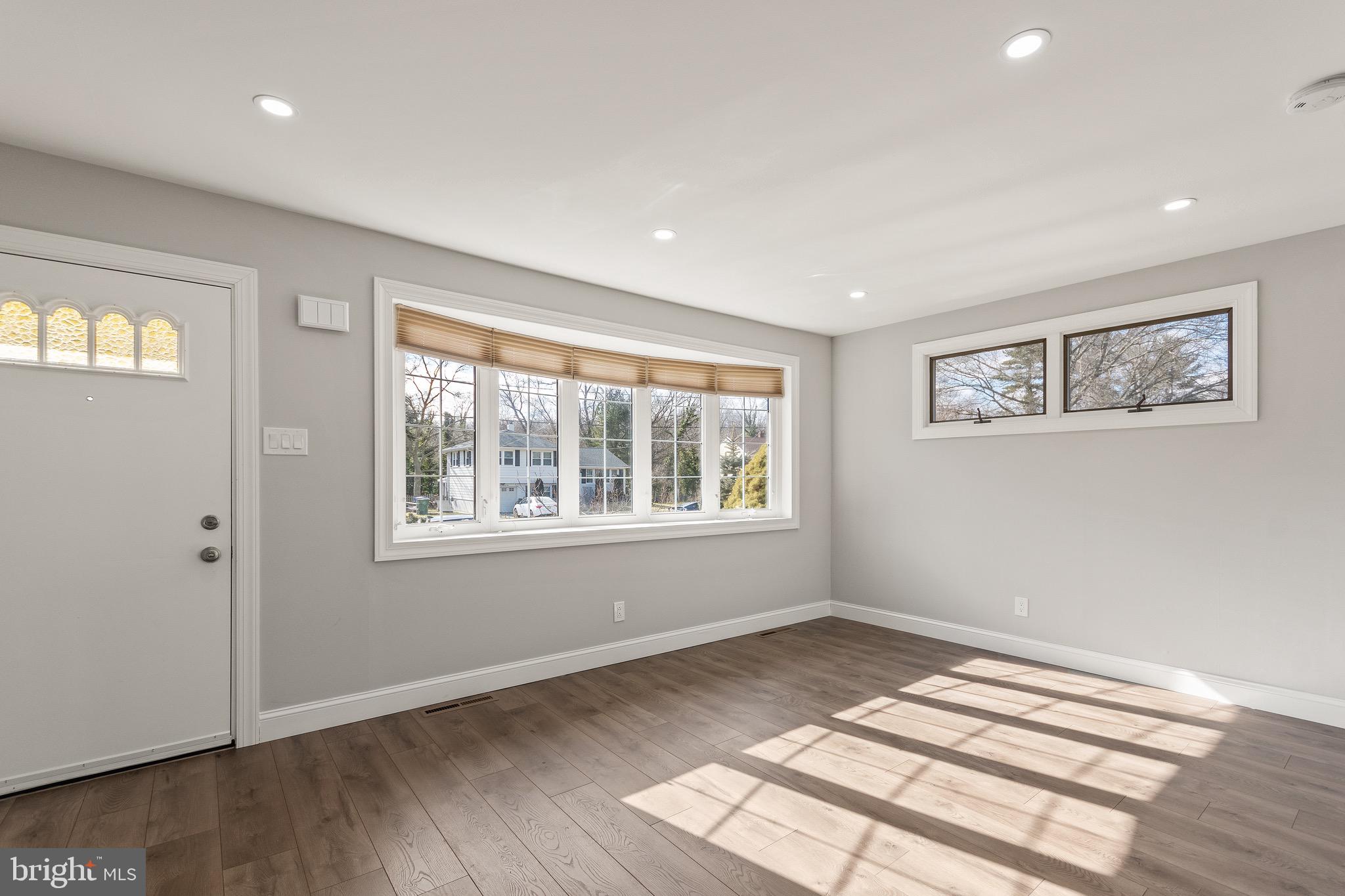 218 South Brookfield Road Cherry Hill, NJ 08034 - Photo 7 of 32