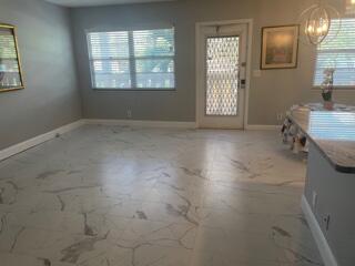 2032 Guildford East, Unit 2032B Boca Raton, FL 33434 - Photo 6 of 14 Living Room
