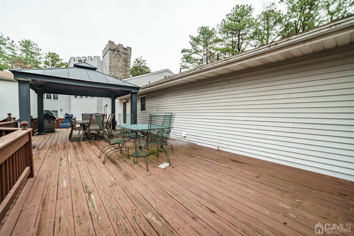 192 Old Forge Road Monroe Township, NJ 08831 - Photo 40 of 48 Gallery Image 40