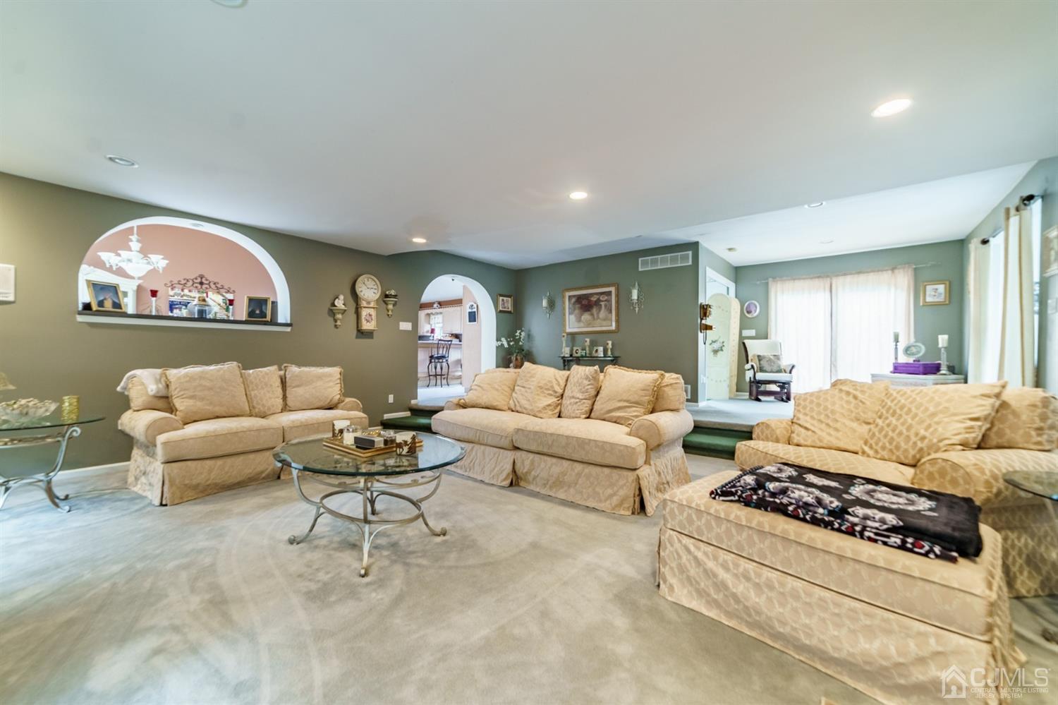 192 Old Forge Road Monroe Township, NJ 08831 - Photo 5 of 48 Gallery Image 5