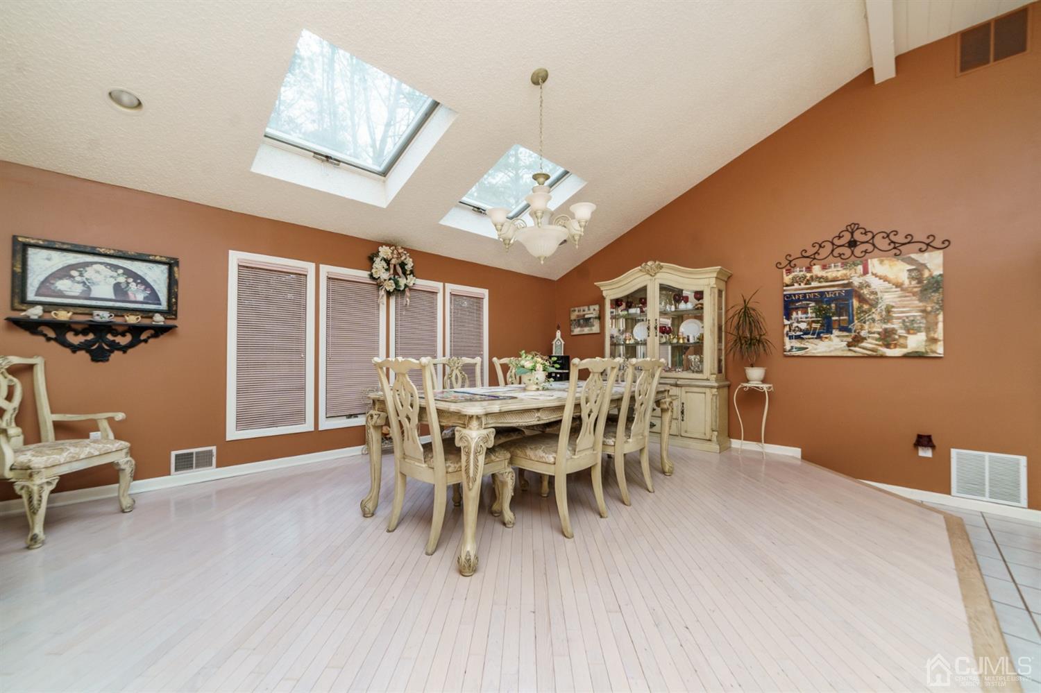 192 Old Forge Road Monroe Township, NJ 08831 - Photo 6 of 48 Gallery Image 6