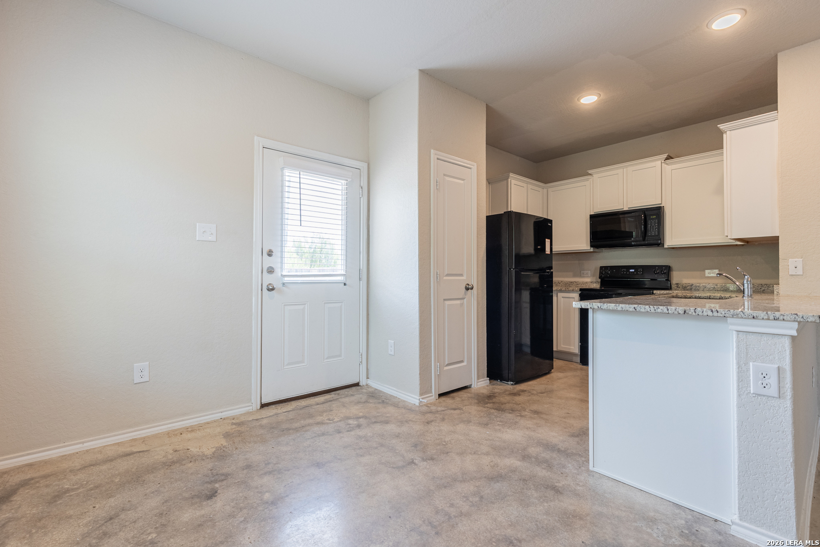 8723 Key Windy Way, Unit 1 Converse, TX 78109 - Photo 8 of 30