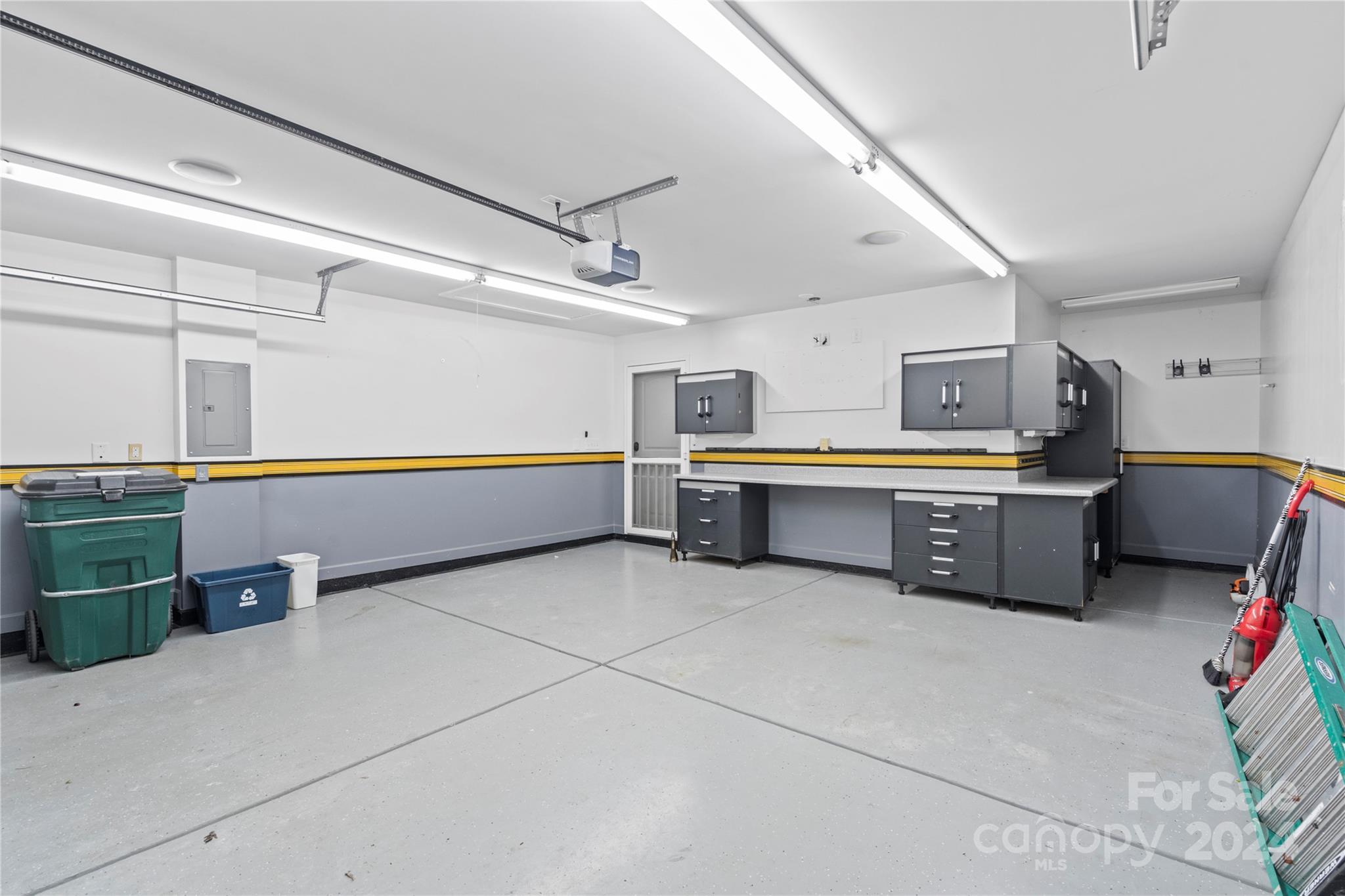 4875 Polo Gate Boulevard Charlotte, NC 28216 - Photo 16 of 17