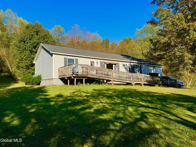 $235,000 | 104 Old State 22, Middle Granville, NY 12849