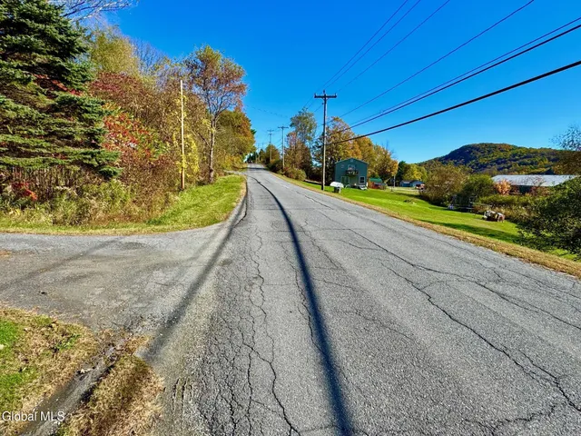 $235,000 | 104 Old State 22, Middle Granville, NY 12849