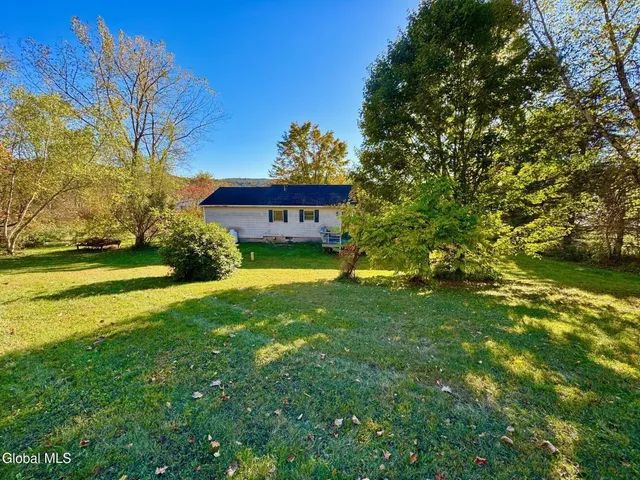 $235,000 | 104 Old State 22, Middle Granville, NY 12849