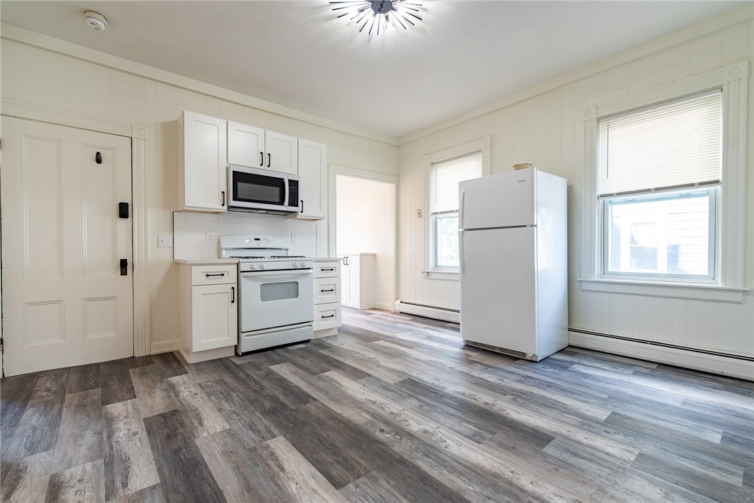 54 East George Street Providence, RI 02906 - Photo 17 of 40 unit 2 eat-in kitchen