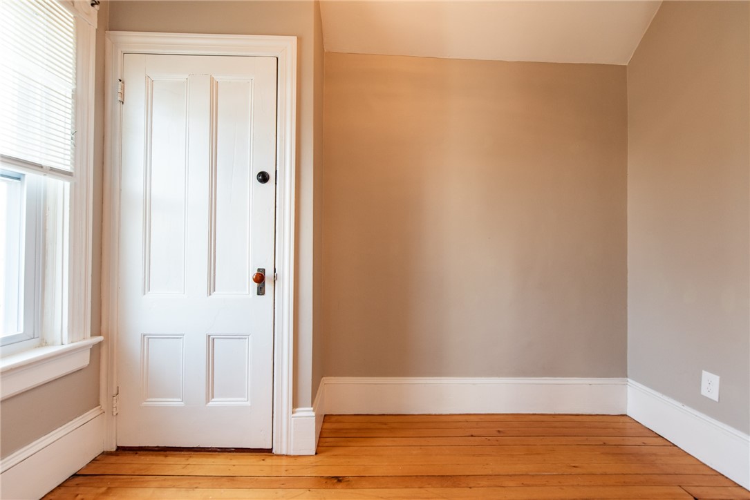 54 East George Street Providence, RI 02906 - Photo 25 of 40 unit 3 entry/office space