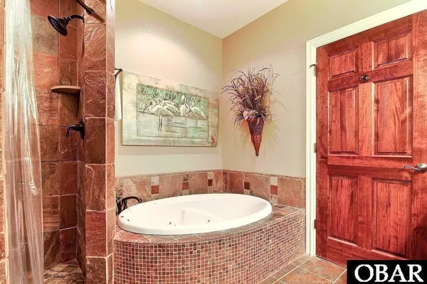 $999,999 | 1319 North Virginia Dare Trail, Unit 2K, Kill Devil Hills, NC 27948