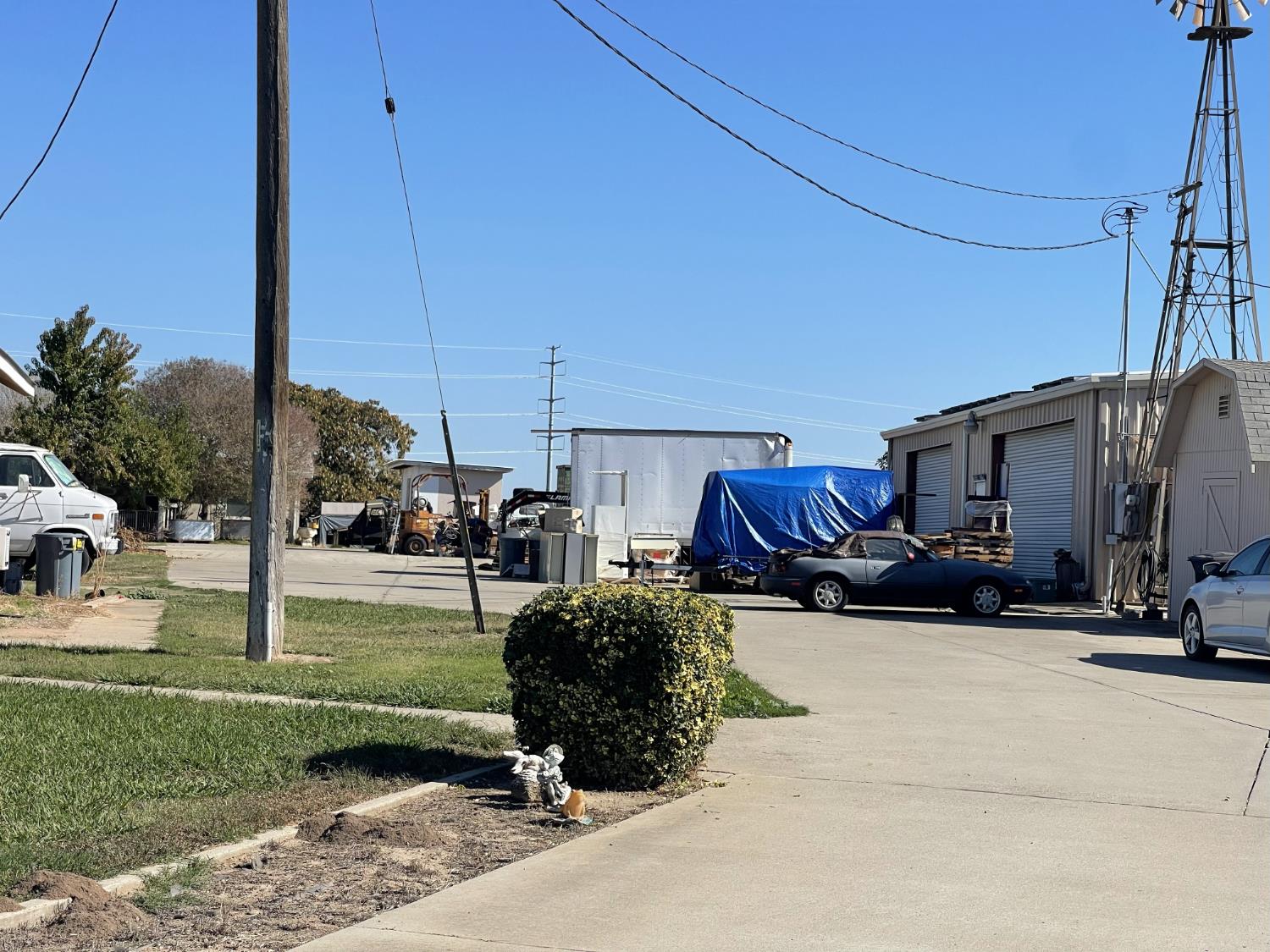 1313 South Stearns Road Oakdale, CA 95361 - Photo 36 of 57 a view of a street with cars