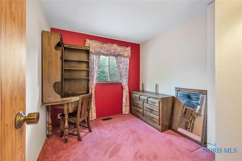 4045 Amsterdam Road Toledo, OH 43607 - Photo 13 of 23 Gallery Image 13