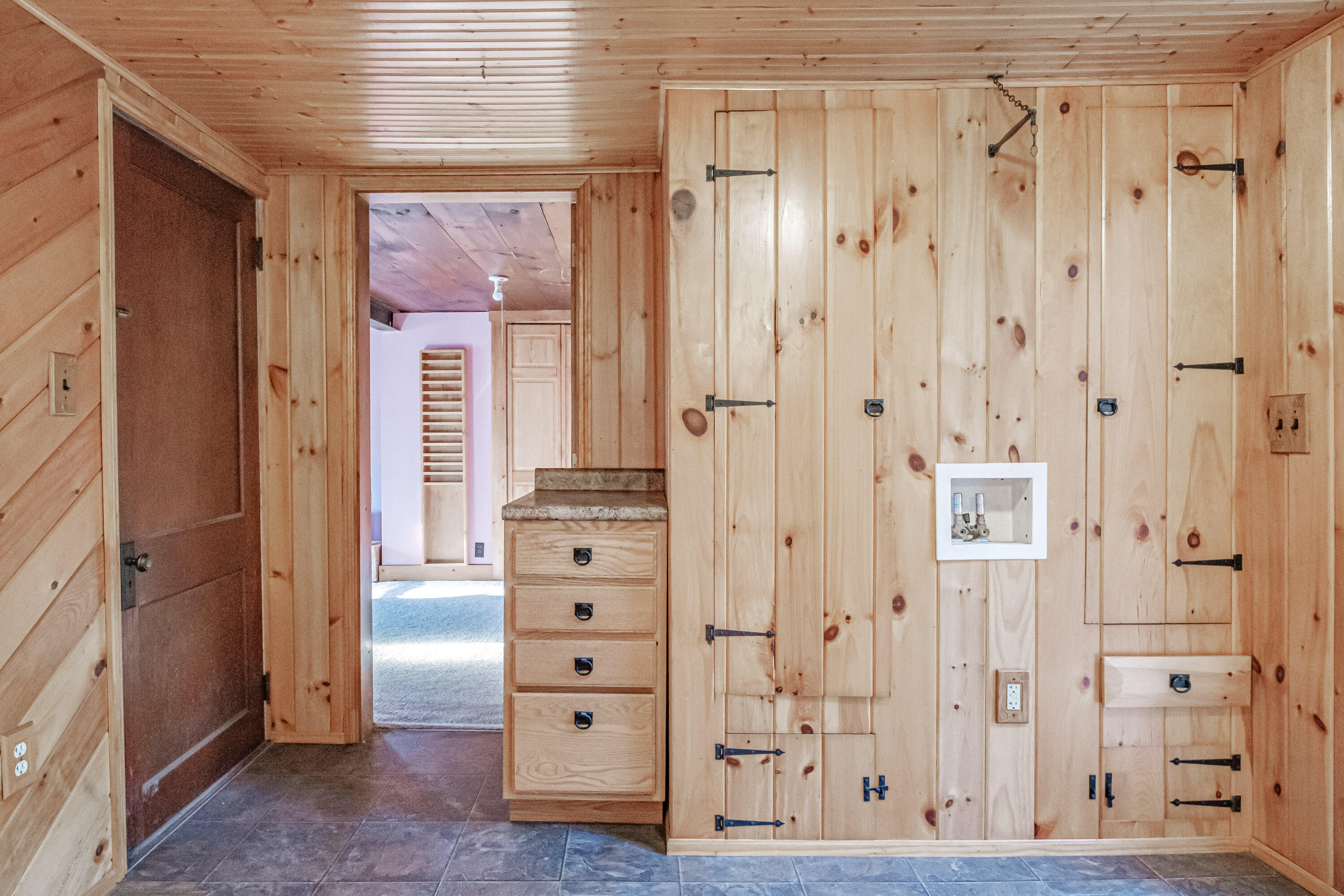 943 Gore Road Otisfield, ME 04270 - Photo 19 of 47 Kitchen