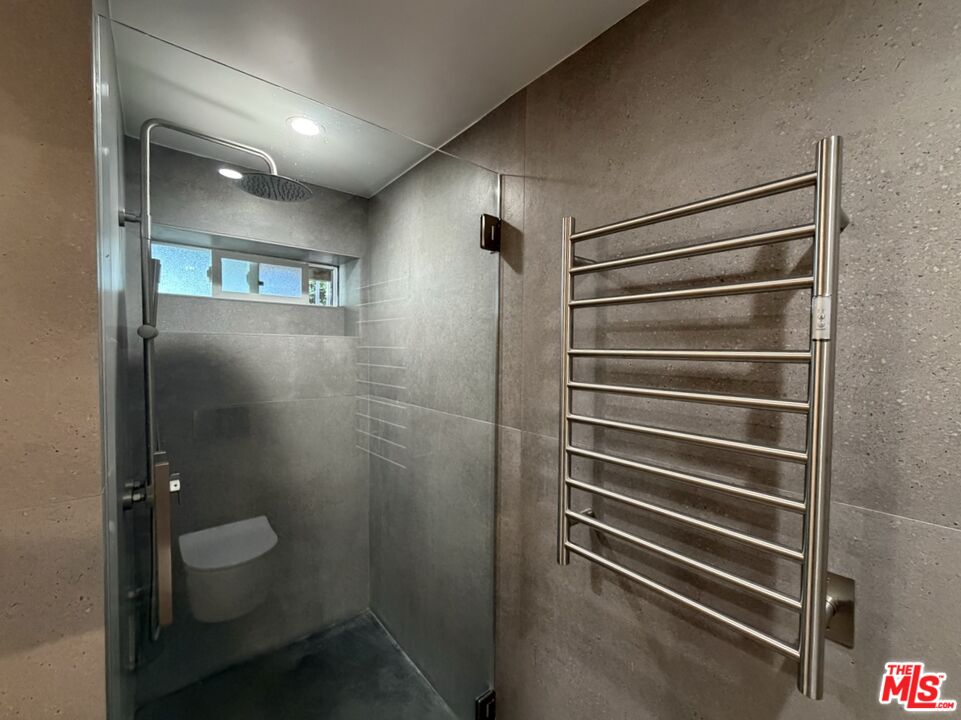 640 Rome Drive Los Angeles, CA 90065 - Photo 18 of 20