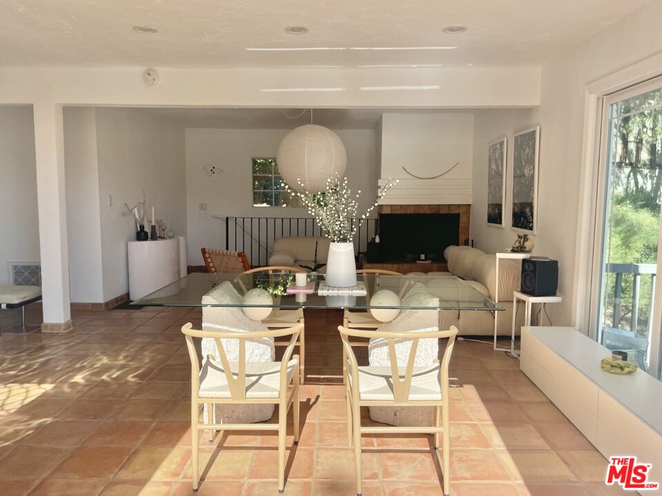 640 Rome Drive Los Angeles, CA 90065 - Photo 6 of 20