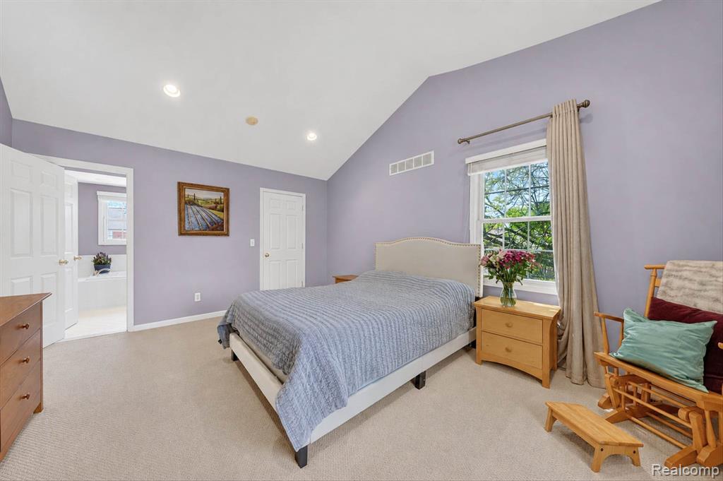1112 Vernier Road Grosse Pointe, MI 48236 - Photo 31 of 39
