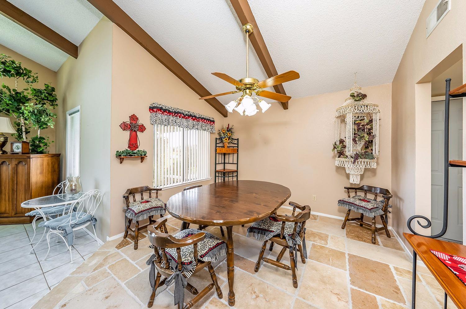 16298 Mark Road Madera, CA 93636 - Photo 12 of 42 Gallery Image 12