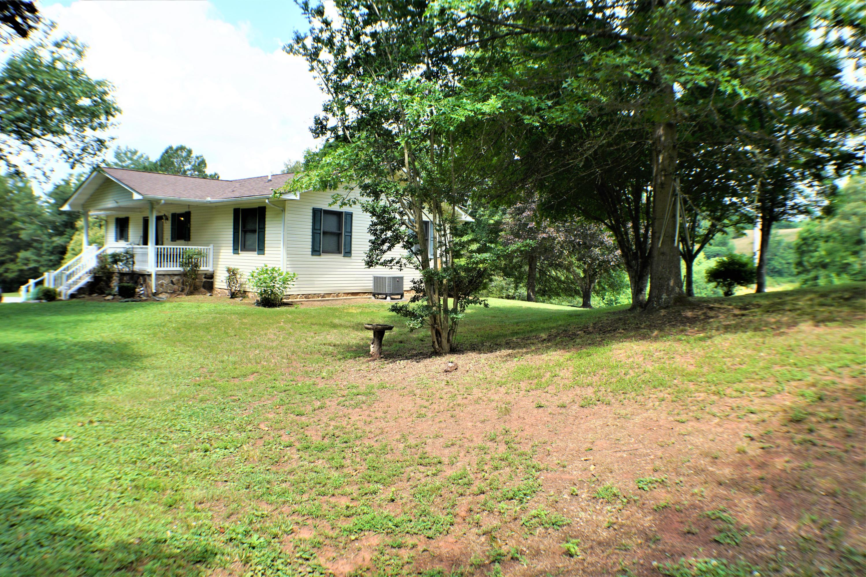 5221 Hickory Valley Road Heiskell, TN 37754 - Photo 3 of 28 DSC00758
