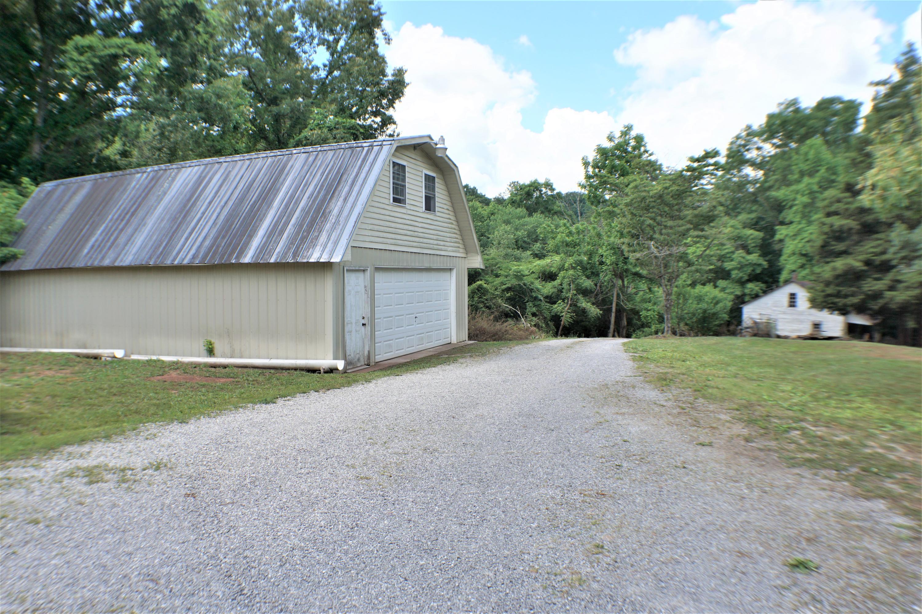 5221 Hickory Valley Road Heiskell, TN 37754 - Photo 4 of 28 DSC00750