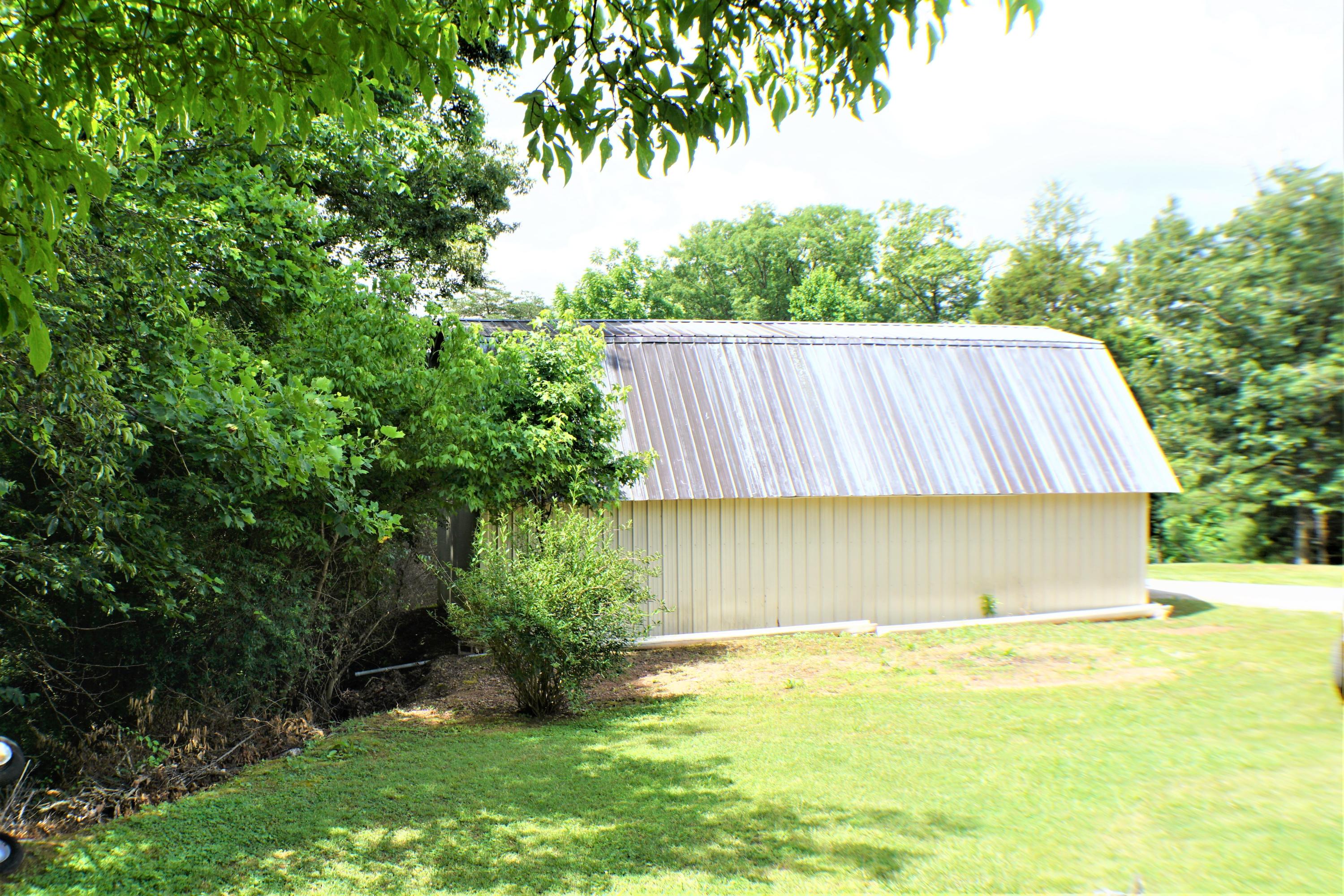 5221 Hickory Valley Road Heiskell, TN 37754 - Photo 5 of 28 DSC00761