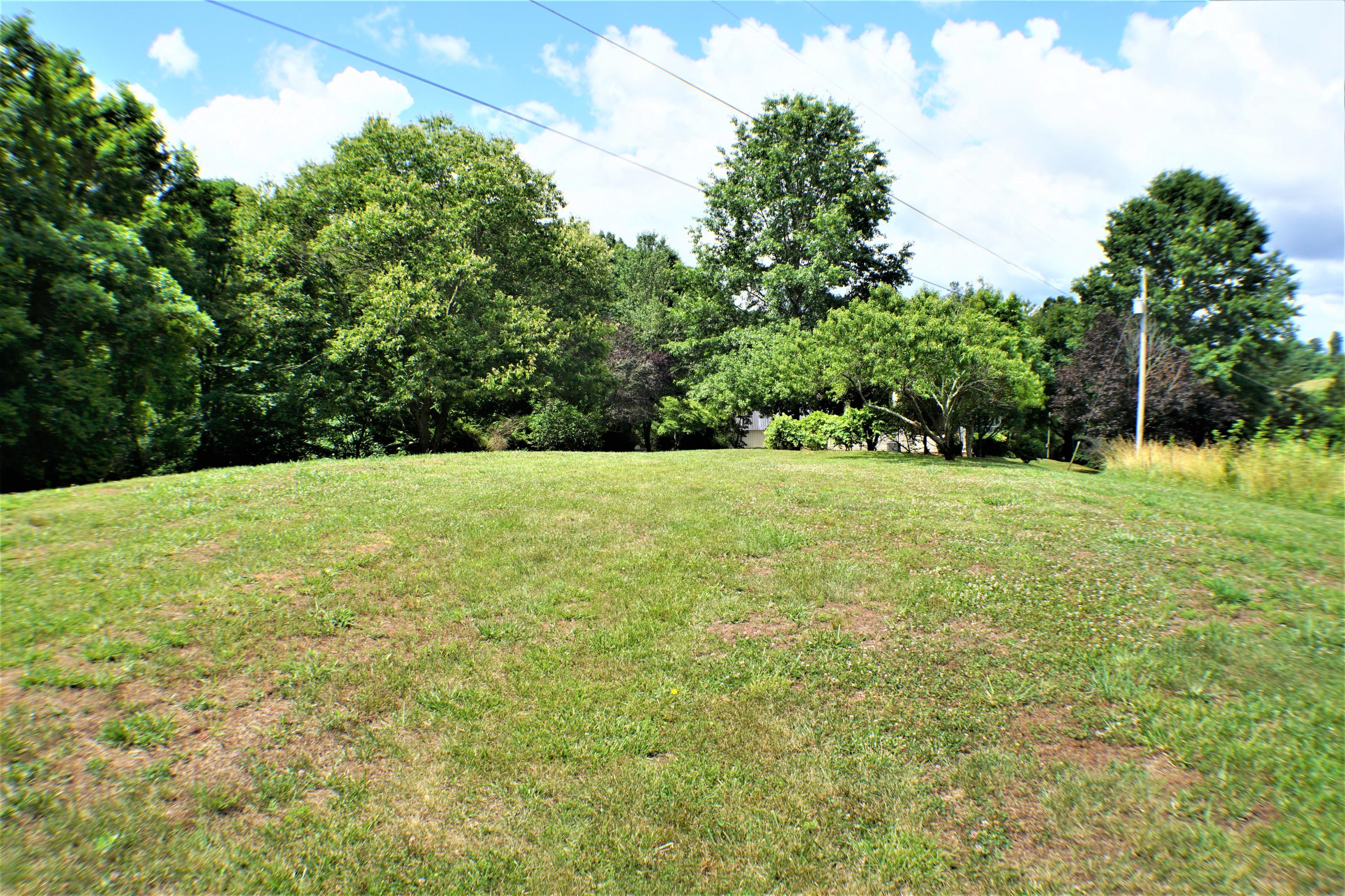 5221 Hickory Valley Road Heiskell, TN 37754 - Photo 10 of 28 DSC00756