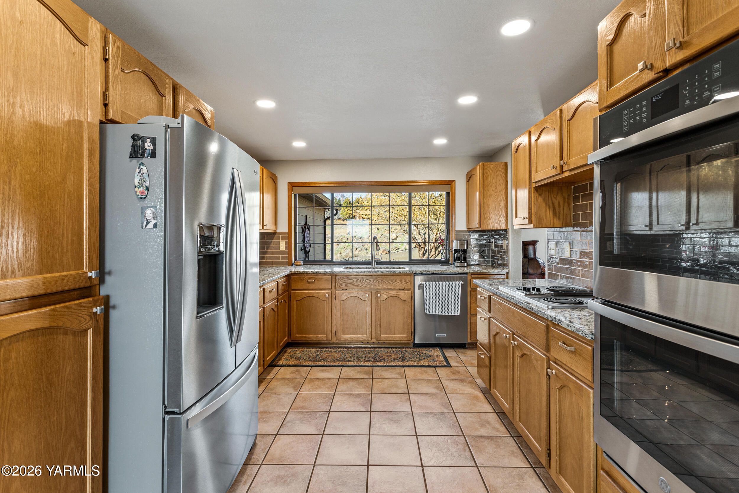 290 Trails End Lane Yakima, WA 98908 - Photo 2 of 56 290 Trails End Ln 19