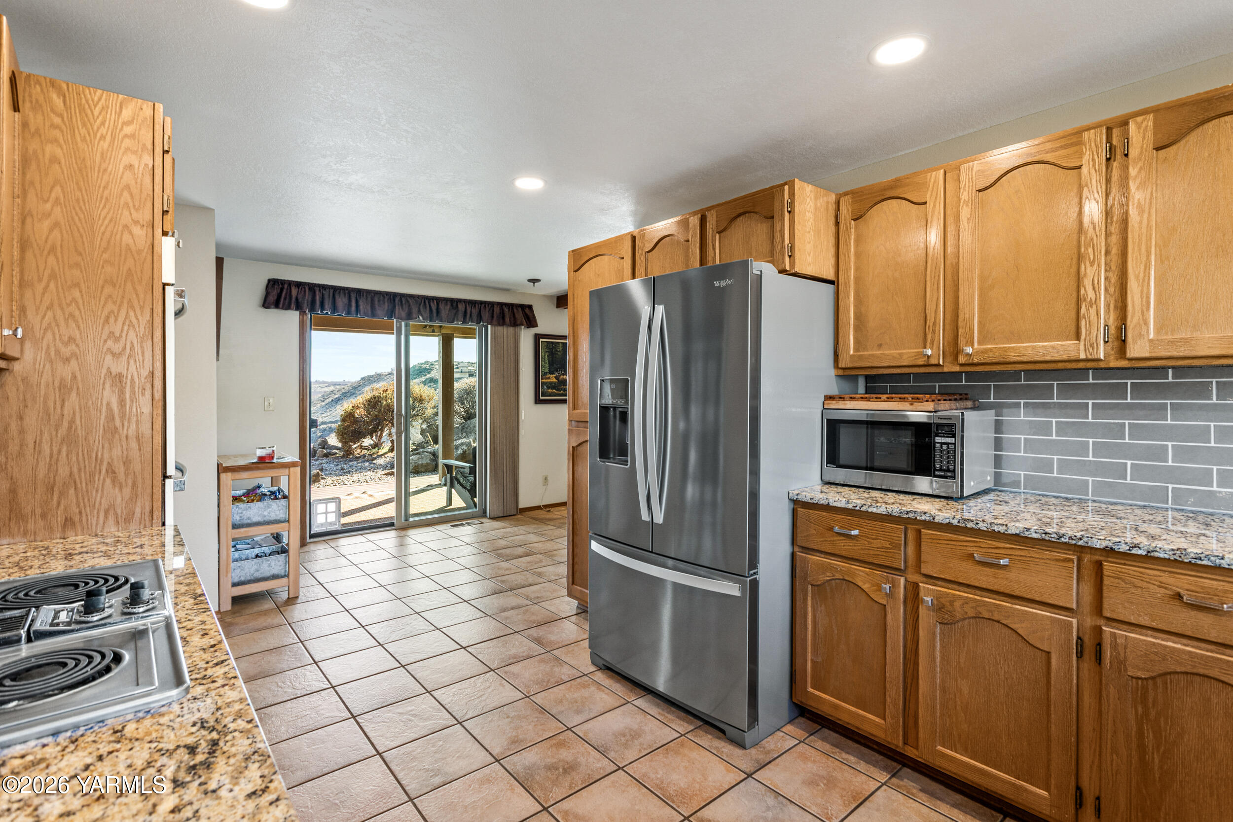 290 Trails End Lane Yakima, WA 98908 - Photo 4 of 56 290 Trails End Ln 21