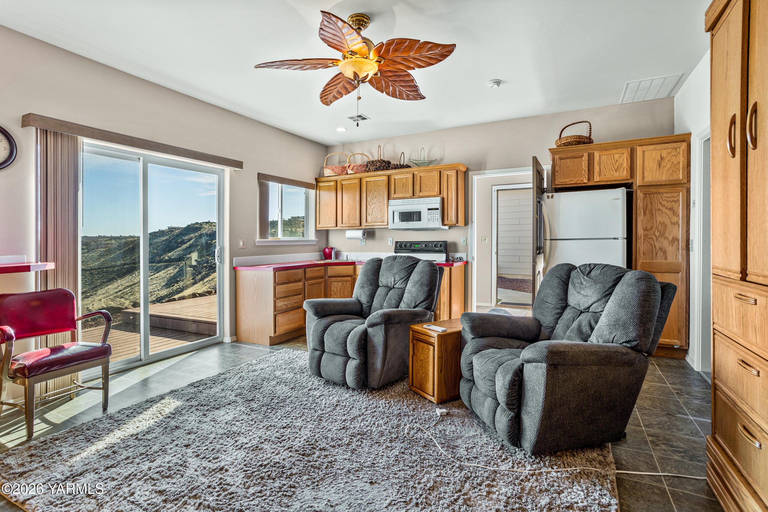 290 Trails End Lane Yakima, WA 98908 - Photo 47 of 56 290 Trails End Ln 45