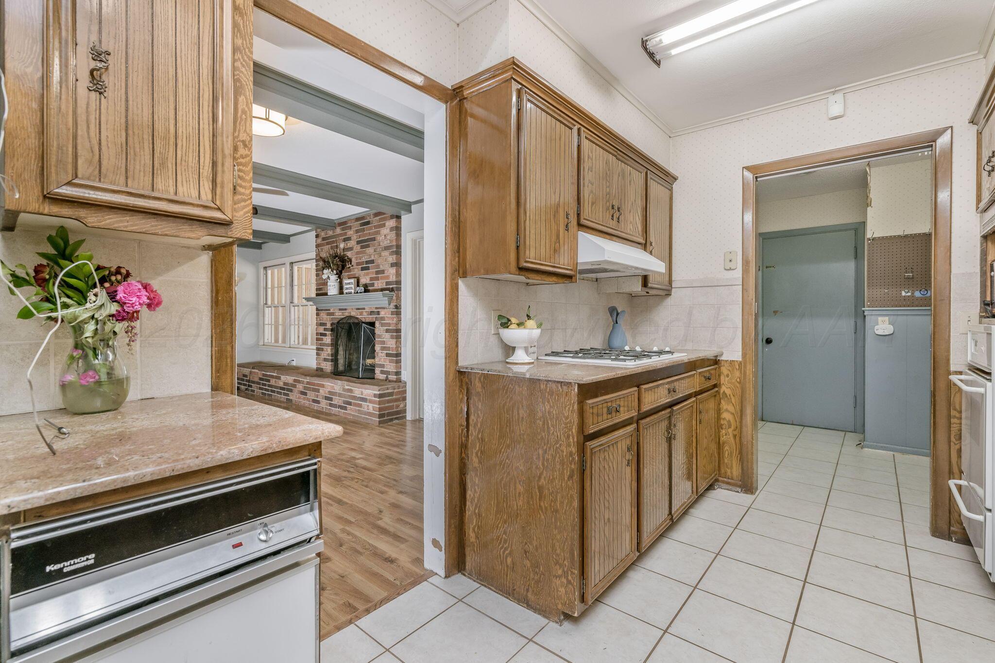 6200 Hanson Road Amarillo, TX 79106 - Photo 12 of 25 6200 Hanson Rd 14