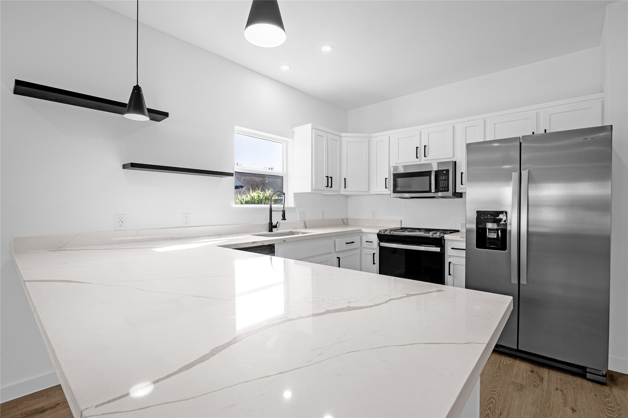 9708 Stedman Street, Unit A Houston, TX 77029 - Photo 7 of 18