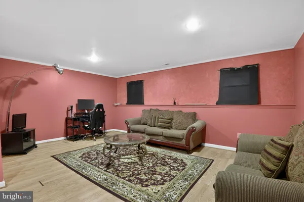 $330,000 | 226 Finch Way, Newark, DE 19702