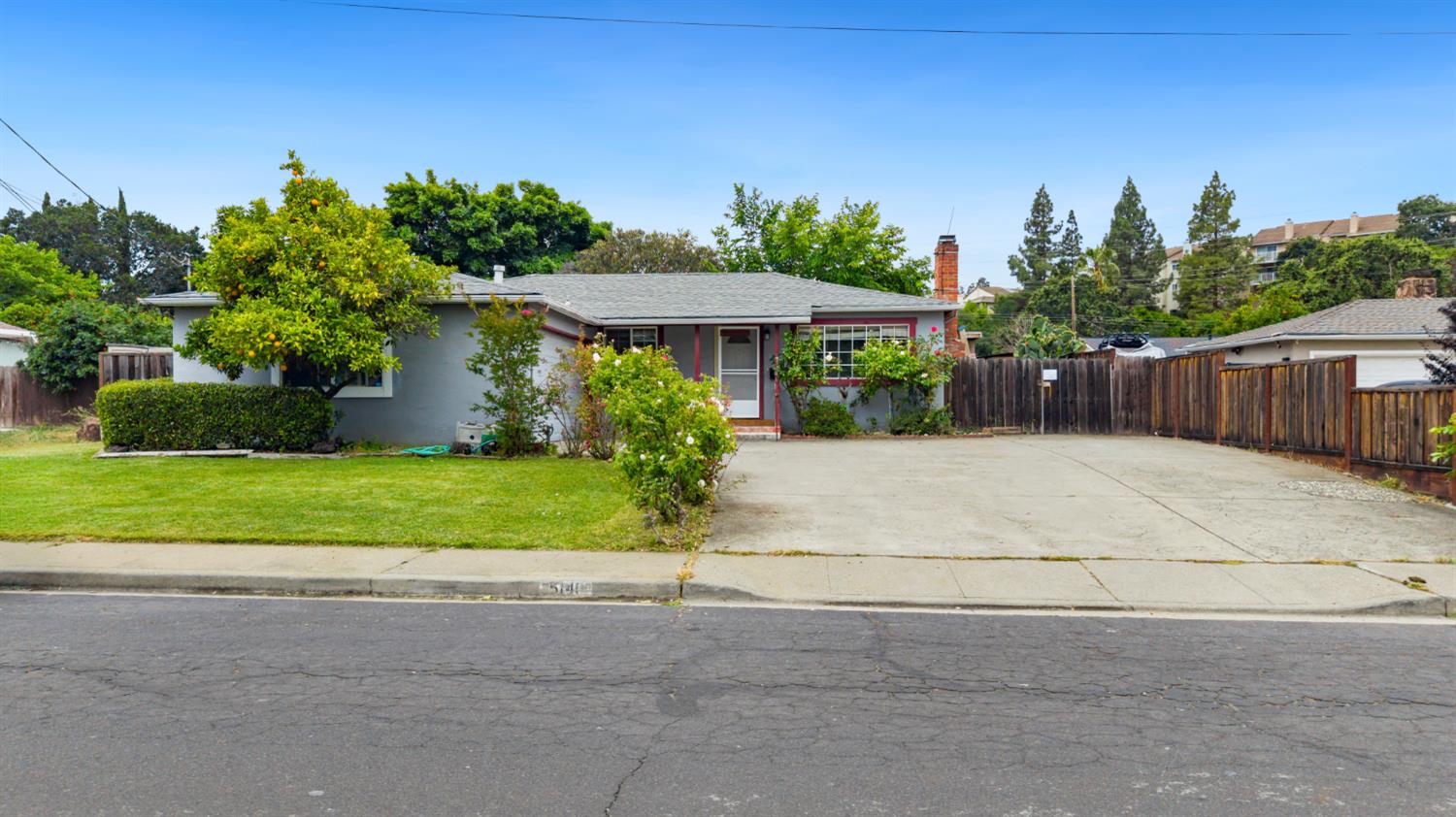 5140 Black Oak Road Concord, CA 94521 - Photo 13 of 36