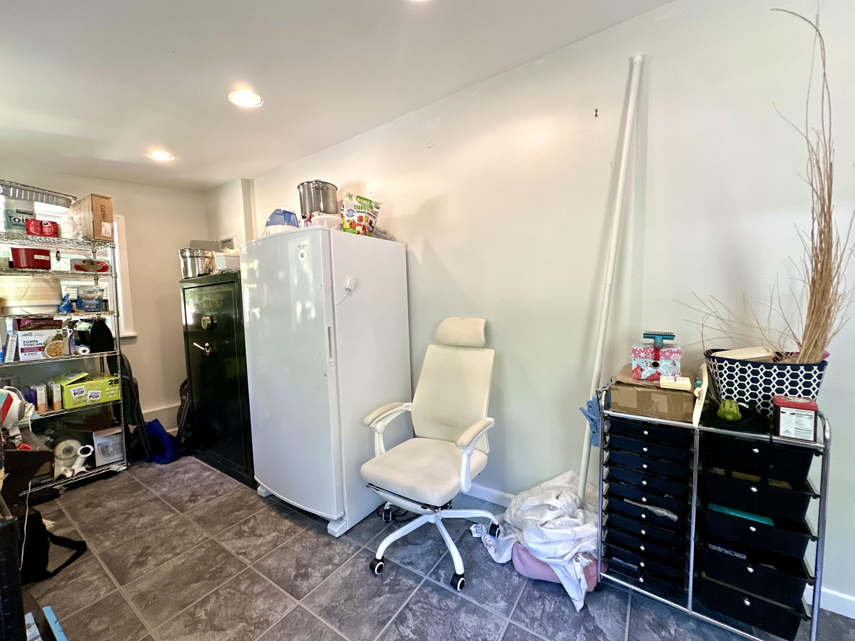 1433 Red Cap Road Orleans, CA 95556 - Photo 26 of 47 Gallery Image 26